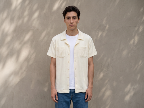 Camisa de toalla blanca de 98 Coast Avenue, manga corta